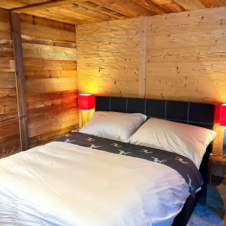Alpine Chic Escape With & Panoramic Views Holiday home *