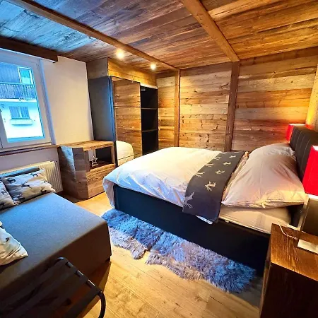 Alpine Chic Escape With & Panoramic Views Holiday home *