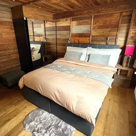 Holiday home Alpine Chic Escape With & Panoramic Views